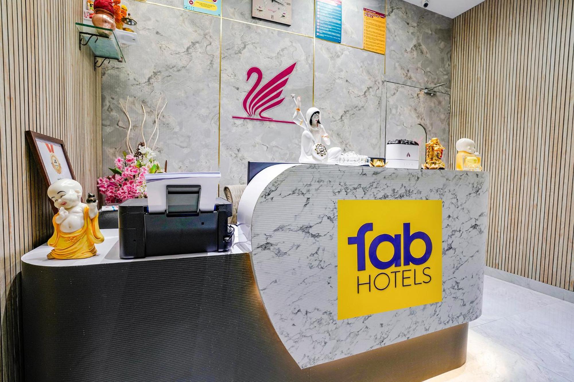 Fabexpress Royal Inn Navi Mumbai Zewnętrze zdjęcie